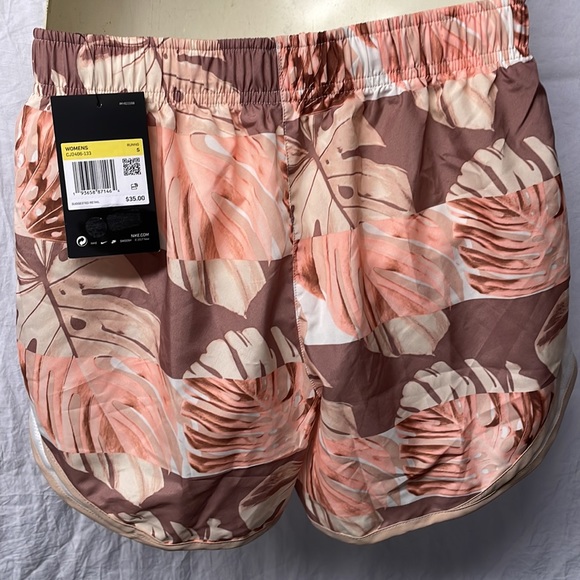 Women’s Nike running shorts. Size small. - Picture 2 of 5